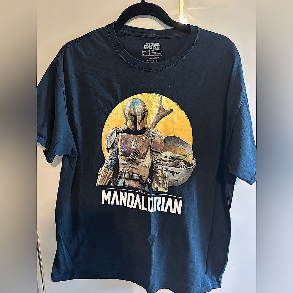 Star Wars Mandalorian black t shirt